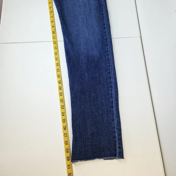 Judy Blue Raw Hem Cuffed Jeans 13/31 - Picture 10 of 10